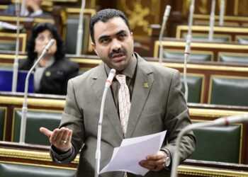 العطلات الرسمية 