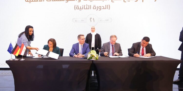 وزيرة التضامن: المشروعات الأهلية تستهدف تعزيز تكافؤ الفرص للنساء والشباب وذوي الإعاقة