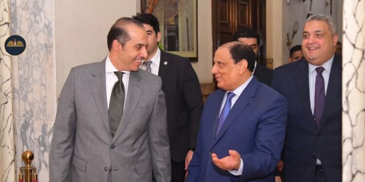 وزير الشئون النيابية يلتقي رئيسي محكمة النقض ومجلس القضاء الأعلى 