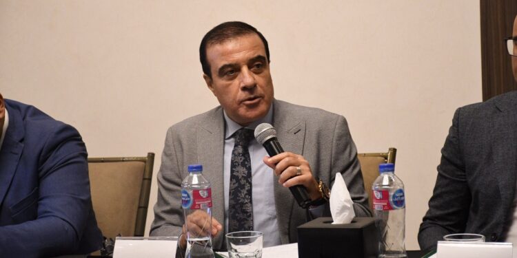 نواب يطالبون بخريطة استثمارية للمشروعات المتوسطة والصغيرة بمحافظات الصعيد