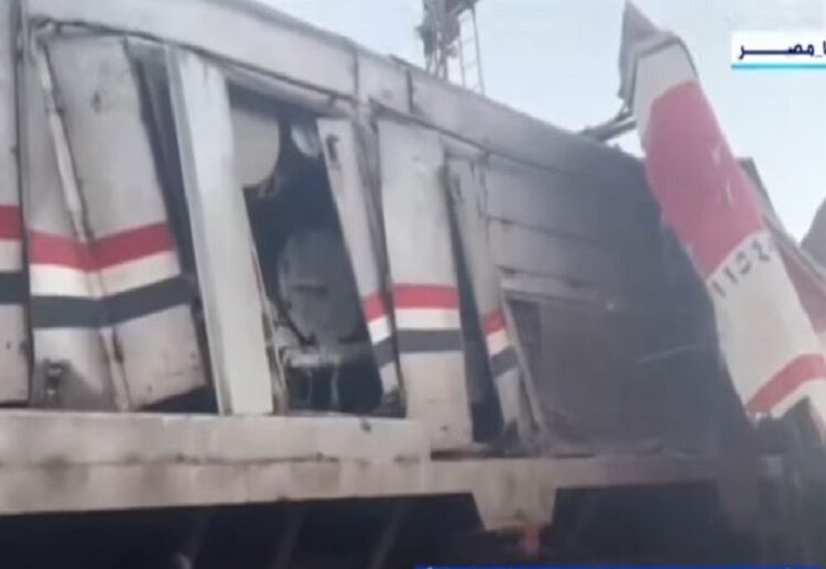 تصادم قطاري الزقازيق