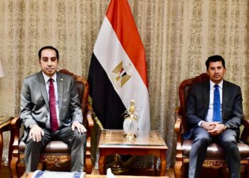 وزير الرياضة وشركة «تاي هاوس» يبحثان تعزيز التعاون لتطوير الأنشطة الرياضية والشبابية