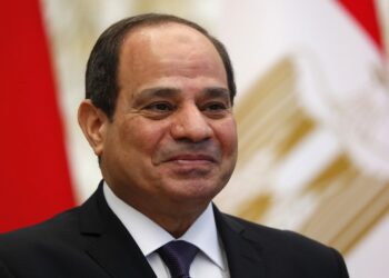 الرئيس السيسي يصدر قرار بالعفو عن 54 من المحكوم عليهم من أبناء سيناء 2 الرئيس السيسي