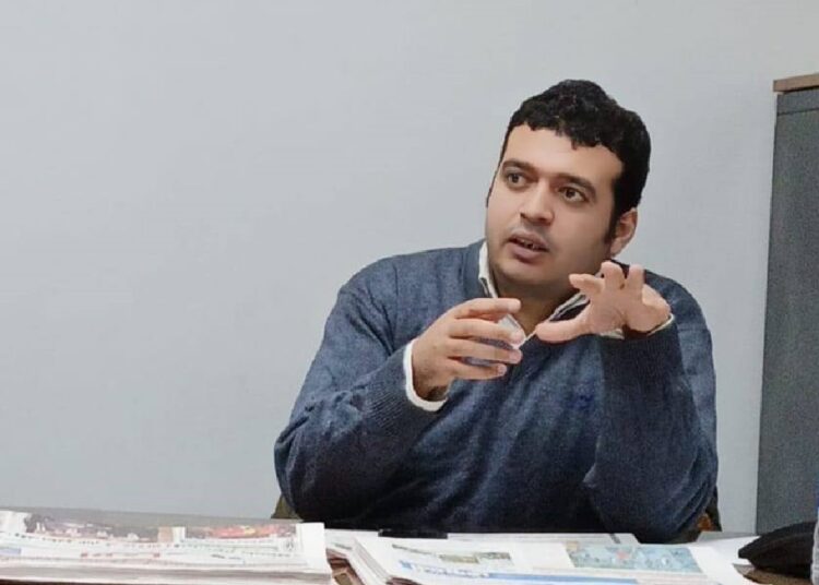 الخمسة العمالقة