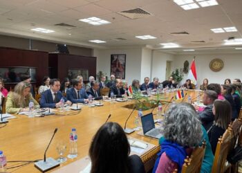 وفد من مجموعتي التعاون الإنمائي وحشد الاستثمارات الأوروبيتين يزور مصر 