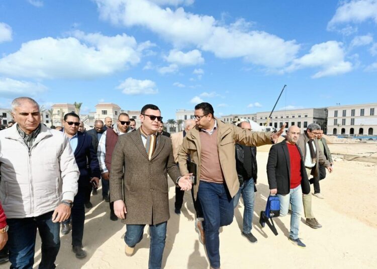 وزير الإسكان