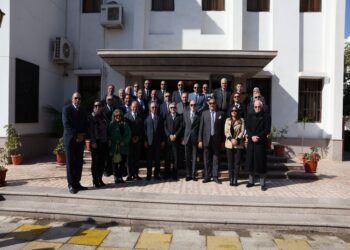 قناة السويس