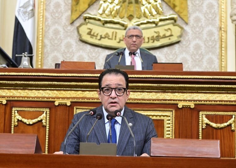 القطار الكهربائي