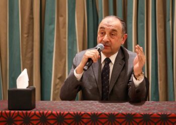 قطاع الاعمال