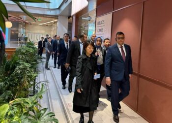 الشربيني يتفقد منطقة الأعمال المركزية في بكين لتعزيز مشروع العاصمة الإدارية الجديدة