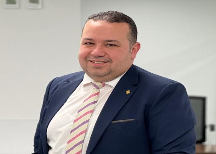 عقود الاستثمار