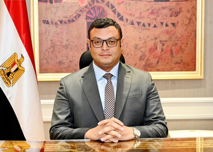 وزير الإسكان