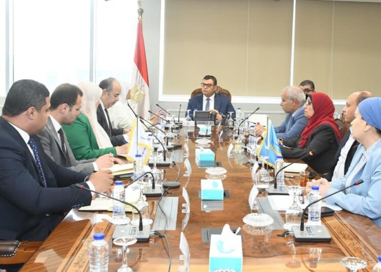 وزير الإسكان