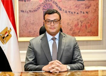 وزير الإسكان