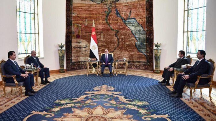 الرئيس السيسي وحفتر يبحثان تعزيز العلاقات ودعم استقرار ليبيا وتطورات إقليمية