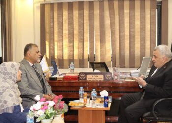 تعزيز التعاون بين جهاز حماية وتنمية البحيرات وكلية الثروة السمكية لدعم الابتكار وتطوير القطاع