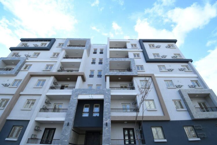 وزير الإسكان يتفقد حدائق العاصمة ويتابع مشروعات المبادرة الرئاسية «سكن لكل المصريين» و«ديارنا»