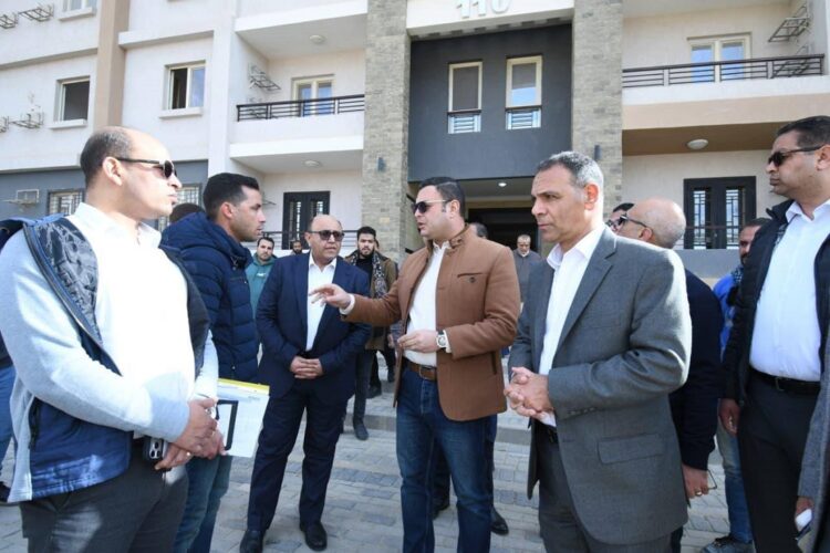 وزير الإسكان يتفقد حدائق العاصمة ويتابع مشروعات المبادرة الرئاسية «سكن لكل المصريين» و«ديارنا»