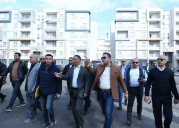 وزير الإسكان