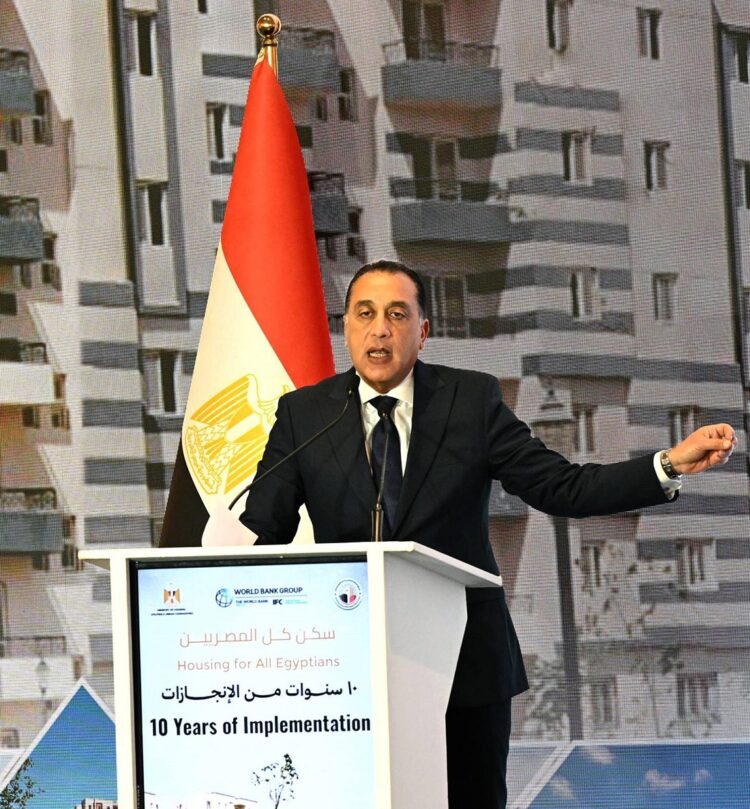مدبولي: «سكن كل المصريين» أول حائط صد لمواجهة النمو العشوائي والتعدي على الأراضي الزراعية