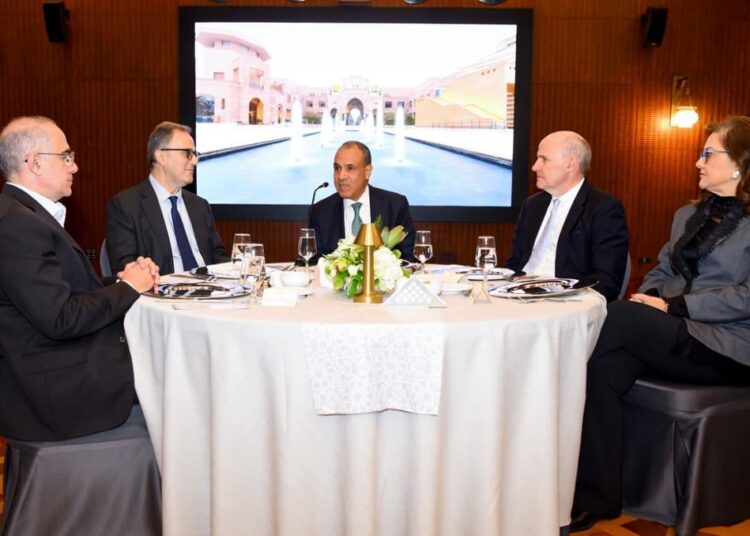 وزير الخارجية