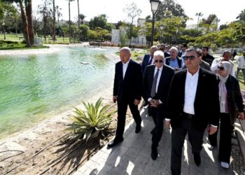 وزير الإسكان