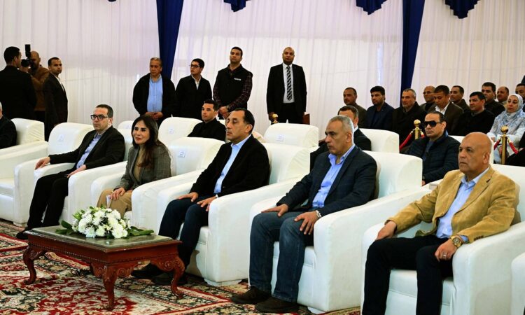 رئيس الوزراء يسلم عقود وحدات سكنية ضمن مبادرة «سكن لكل المصريين» بمدينة حدائق العاصمة