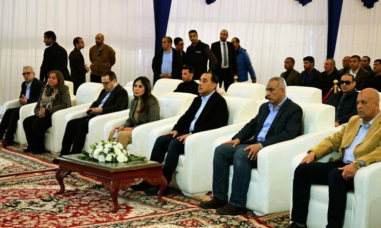 رئيس الوزراء يسلم عقود وحدات سكنية ضمن مبادرة «سكن لكل المصريين» بمدينة حدائق العاصمة