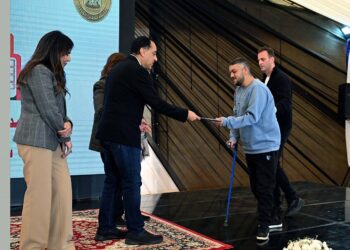 رئيس الوزراء يسلم عقود وحدات سكنية ضمن مبادرة «سكن لكل المصريين» بمدينة حدائق العاصمة