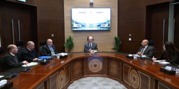 نائب رئيس الوزراء يعقد اجتماعًا لمتابعة تطبيق موازنة البرامج والأداء لزيادة كفاءة الإنفاق