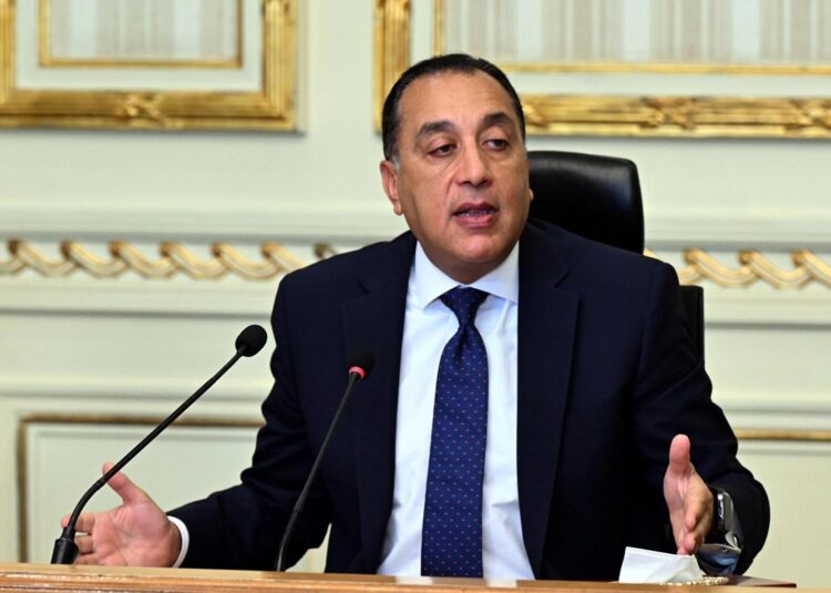 مدبولي: الحكومة تتخذ إجراءات تدريجية لتخفيف أعباء الطاقة مع الحفاظ على الإنتاج ودعم الاقتصاد