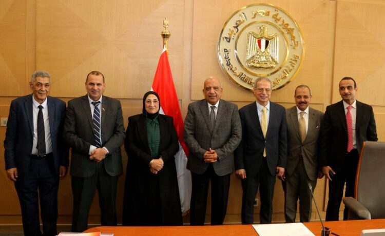 وزير الكهرباء: تحسين جودة التغذية الكهربائية وتعزيز كفاءة المنظومة لتحقيق الاستدامة والشفافية