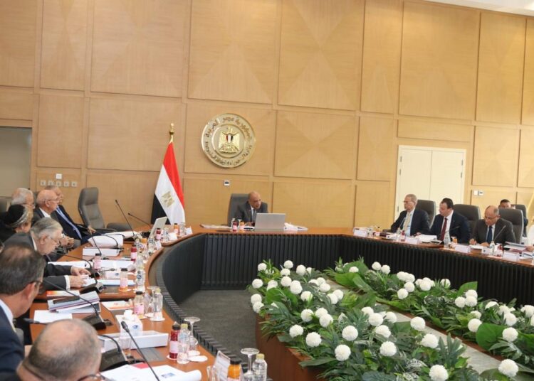 وزير الكهرباء: تحسين جودة التغذية الكهربائية وتعزيز كفاءة المنظومة لتحقيق الاستدامة والشفافية