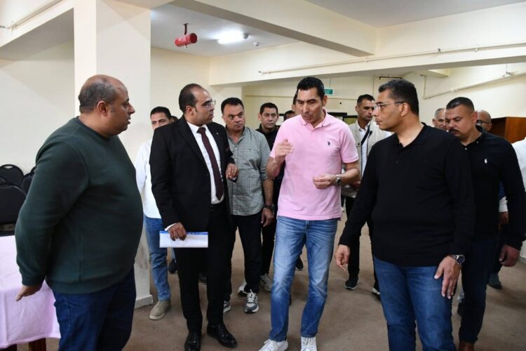 وزير الشباب والرياضة ومحافظ البحر الأحمر يتفقدان المنشآت الشبابية بالغردقة