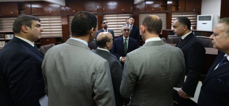 وزير العدل يباشر مهامه بنظام العمل عن بعد ويعزز التواصل لتطوير منظومة العدالة