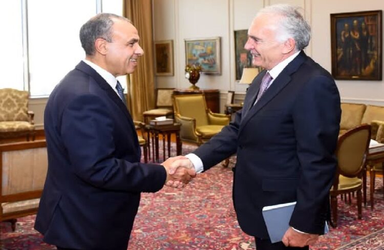 وزير الخارجية