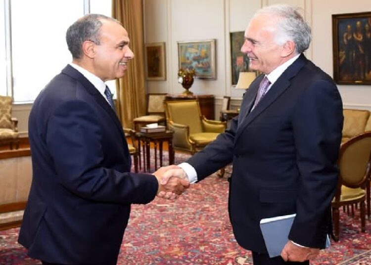 وزير الخارجية