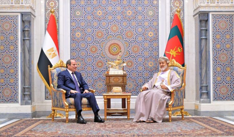 زيارة الرئيس السيسي لعُمان.. تعزيز العلاقات الأخوية وبحث القضايا الإقليمية