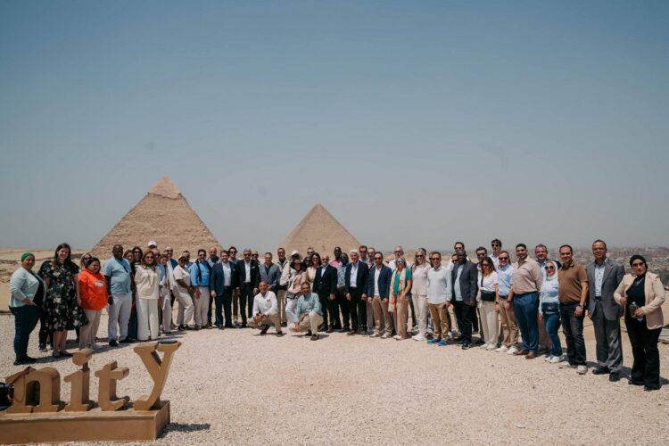 وزير السياحة يلتقي قادة عالميين لتعزيز مكانة مصر سياحياً