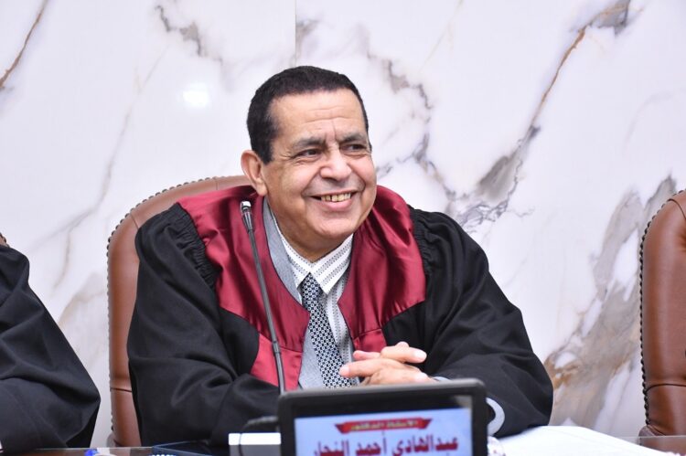 القنوات الفضائية وقضايا الأسرة في ماجستير للباحثة ياسمين أحمد طه بإعلام المنصورة