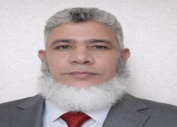 الأم