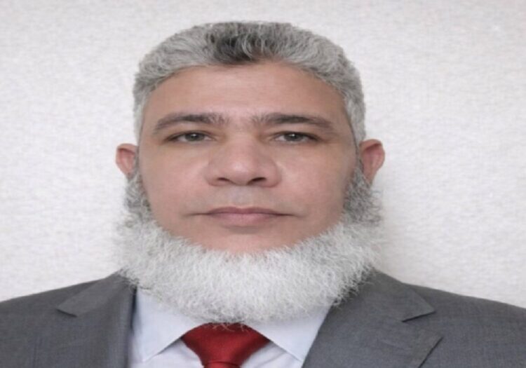 الأم