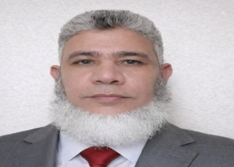 الأم
