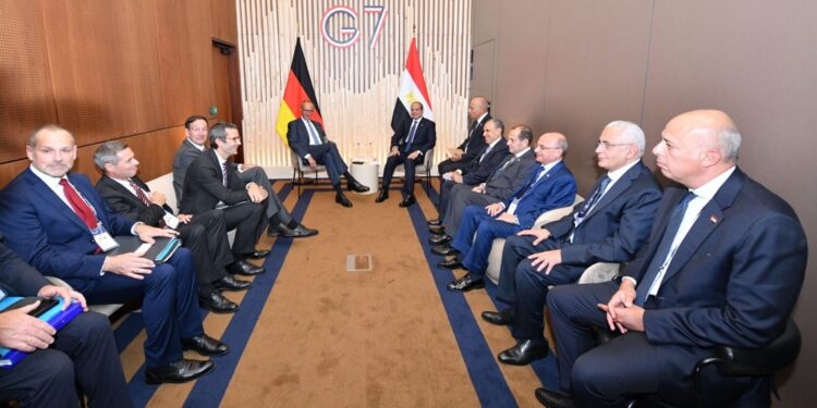الرئيس السيسي والمستشار الألماني يبحثان تعزيز الشراكة الاستراتيجية ومناقشة القضايا الإقليمية