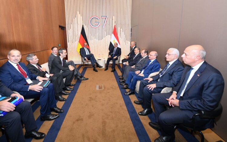 الرئيس السيسي والمستشار الألماني يبحثان تعزيز الشراكة الاستراتيجية ومناقشة القضايا الإقليمية