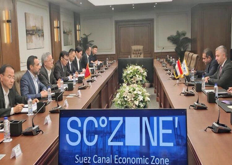 قناة السويس