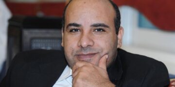 الوطن