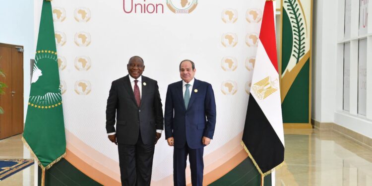 الرئيس السيسي يستقبل نظيره الجنوب أفريقي على هامش الاجتماع التنسيقي الاتحاد الأفريقي