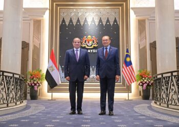 نص كلمة الرئيس السيسي خلال المؤتمر الصحفي مع رئيس وزراء ماليزيا
